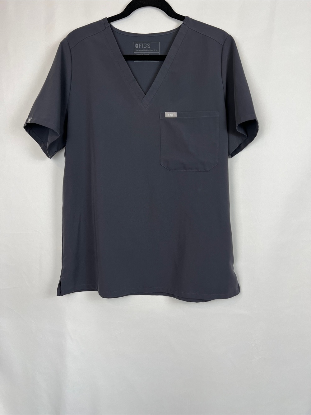 FIGS Slate Gray Scrub Set with Pink Drawstrings- Top XL/ Pants L Tall - Picture 2 of 12